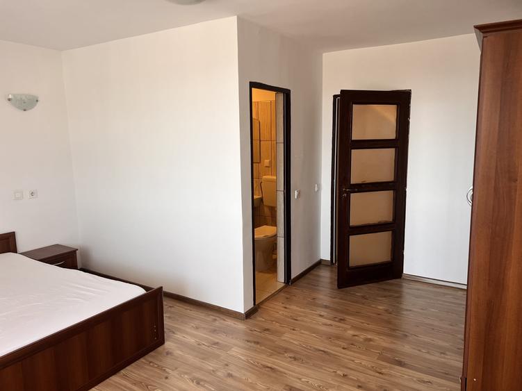 apartament 3 camere cu 2 baii, balcon shopping city - 3