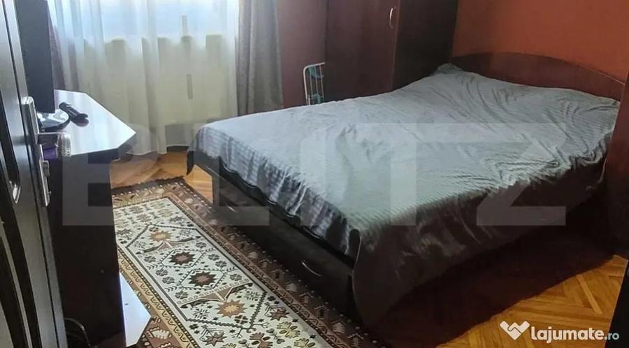 Apartament cu 3 camere decomandat în Central
