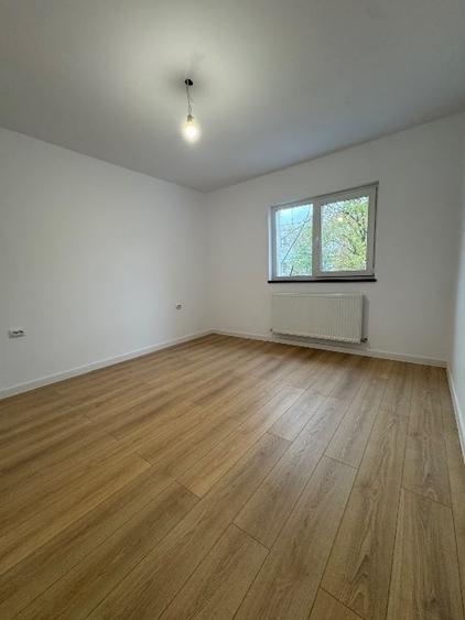 Apartament cu 2 camere decomandat în Nicolina