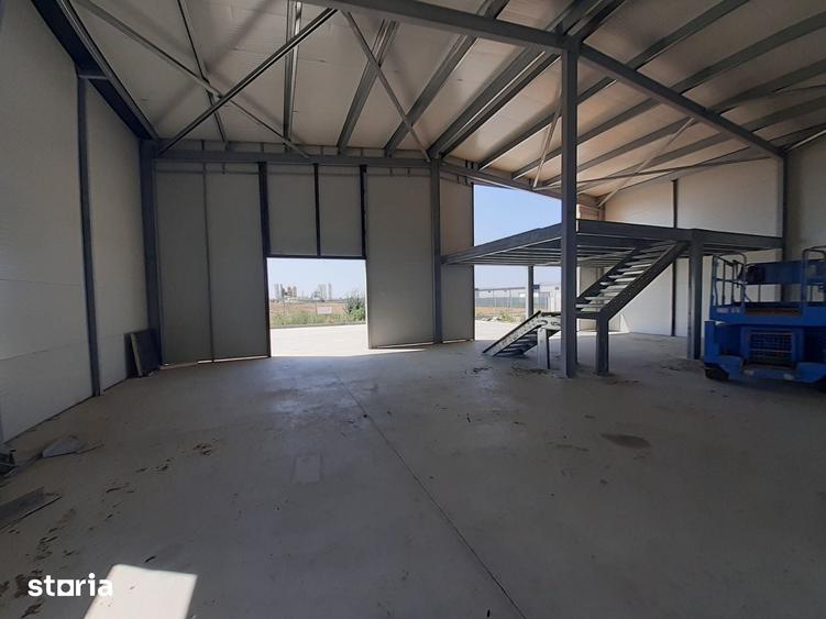 Spațiu comercial, de 650 mp, în Glina