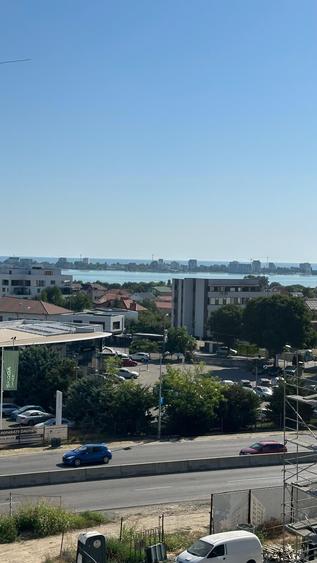 Apartament cu 3 camere decomandat în Tomis Plus