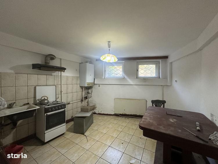 Agentia imobiliara VIGAFON vinde casa 9 camere Central-Rudului - 9