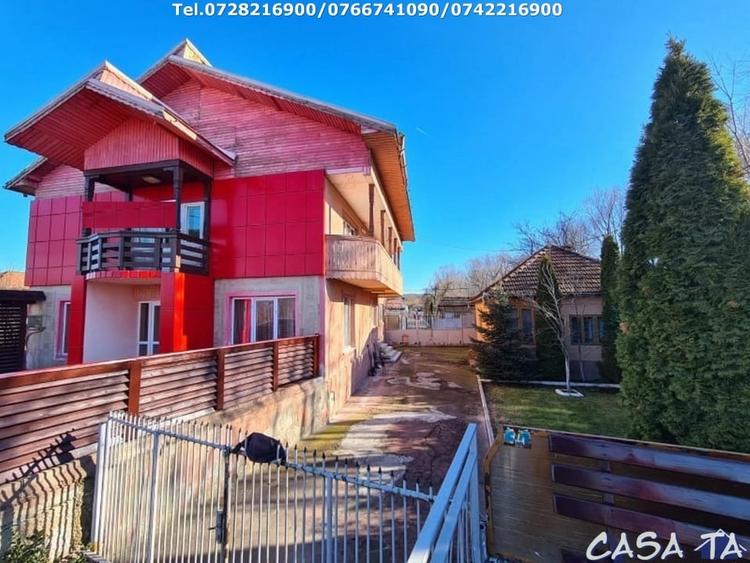 Casă individuală cu 5 camere cu Canalizare în Nord