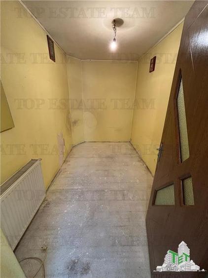 Casă cu 3 camere cu Teren 55 Mp în Obor