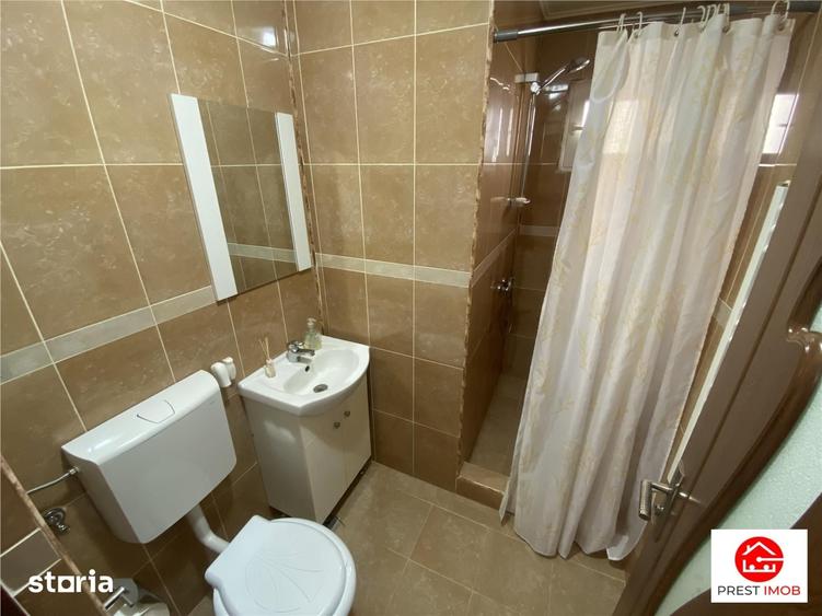 Casă cu 3 camere cu Teren 40 Mp în Criș