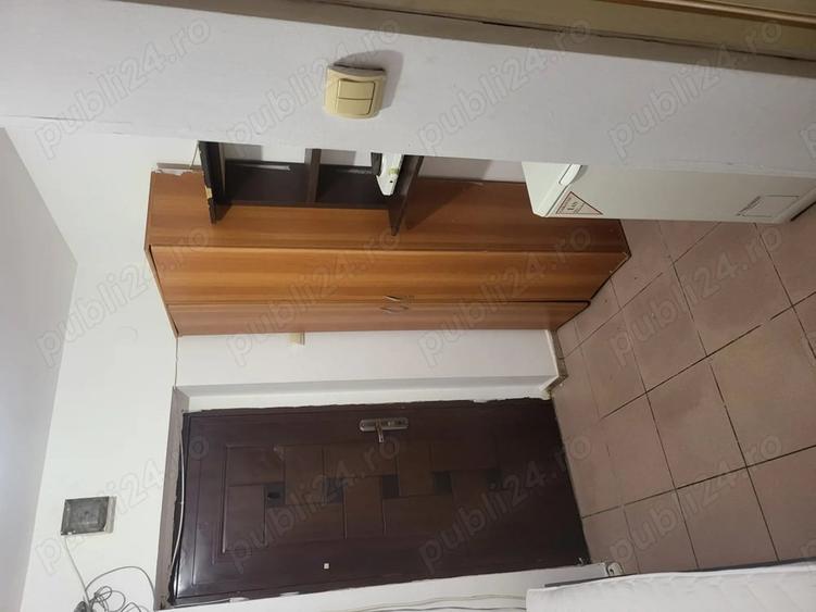 Garsonieră decomandată în Complex Studențesc