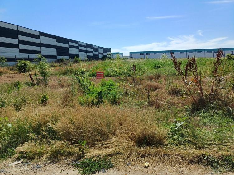 Teren Construcții intravilan de 9200 mp, în Central