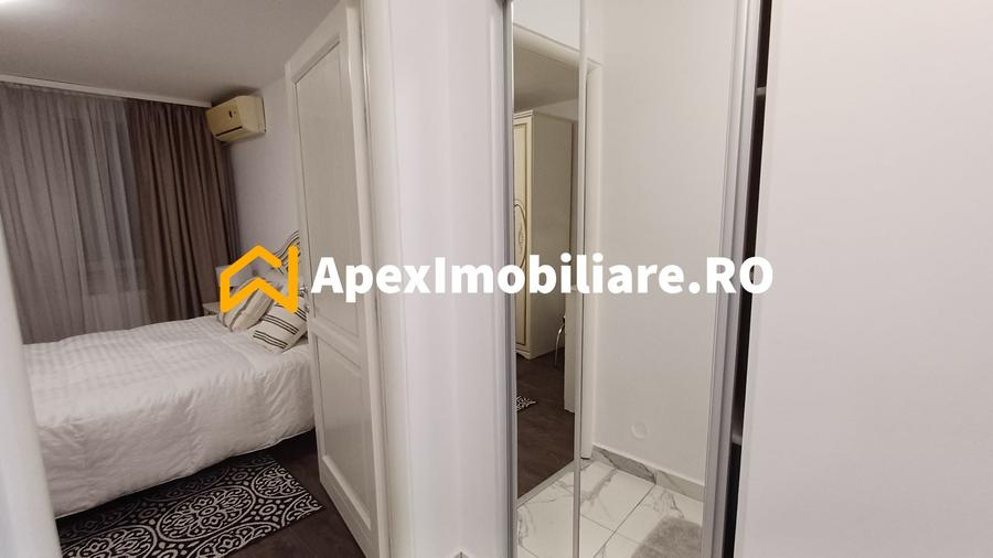 Apartament cu 3 camere semidecomandat, mobilat în Unirii