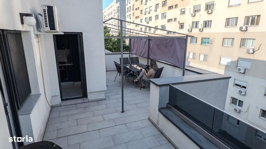 Apartament cu 3 camere decomandat în Muncii