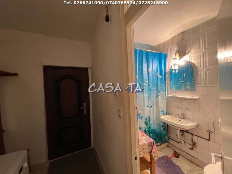 Garsonieră decomandată, mobilată în Debarcader