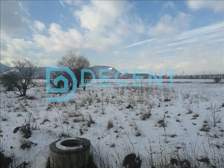 Teren Construcții intravilan de 16120 mp, în Centură