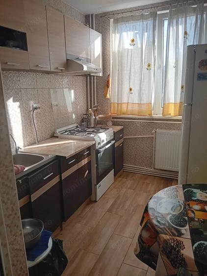 Apartament 3 camere, ?iglina 1, etaj 3, centrala termica, bloc anvelopat - 6