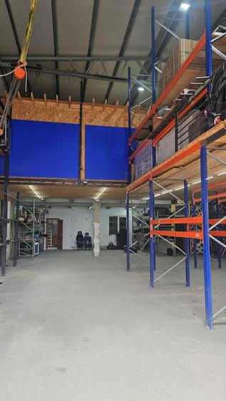 Spațiu industrial, de 300 mp, în Tunari