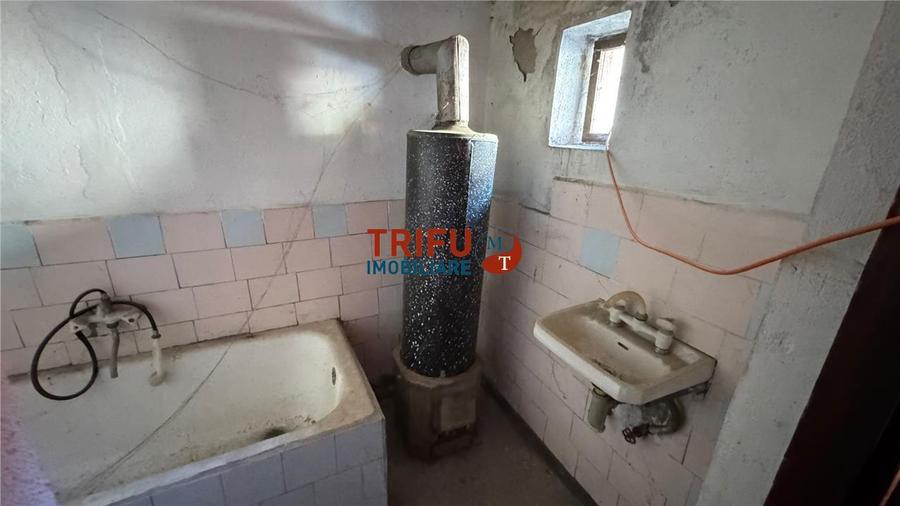 Casă individuală cu 4 camere cu Canalizare în Cricău