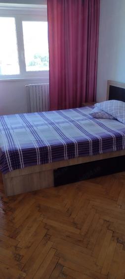 Apartament cu 3 camere decomandat în Tomis III
