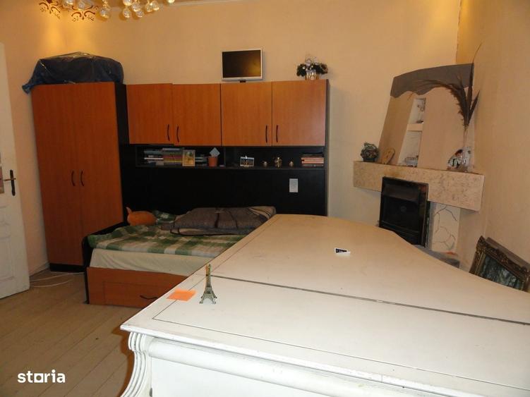 Casă cu 3 camere cu Teren 720 Mp în Pârneava
