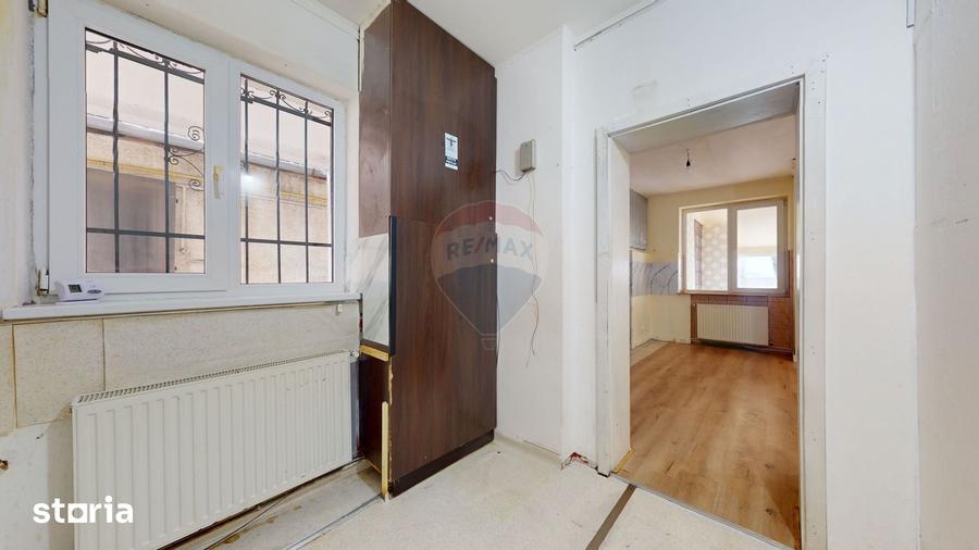 Spațiu comercial, de 84 mp, în Bartolomeu