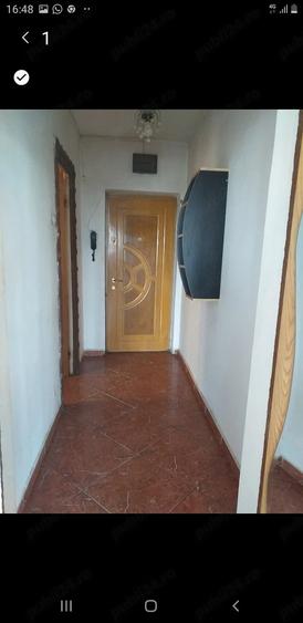 Apartament cu 3 camere decomandat în Pantelimon
