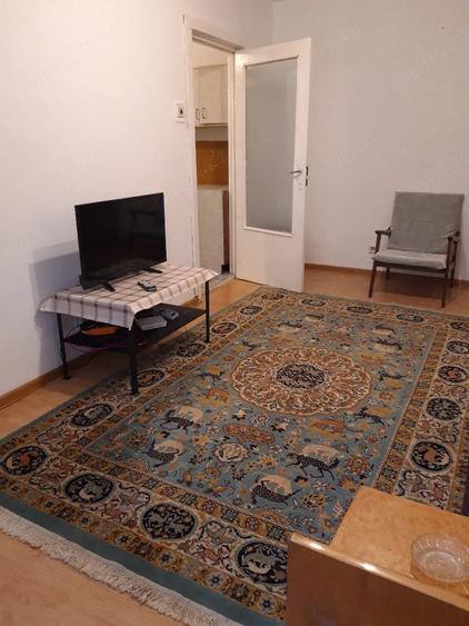 Garsonieră semidecomandată în Girocului