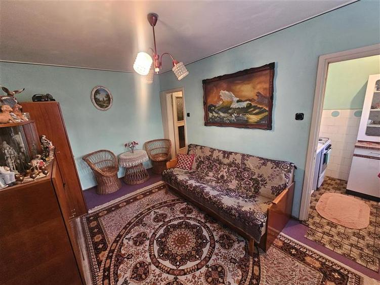 Apartament cu 2 camere nedecomandat în Micro II
