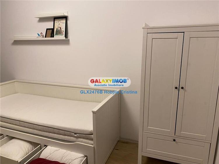 Apartament cu 3 camere semidecomandat, mobilat în Băneasa
