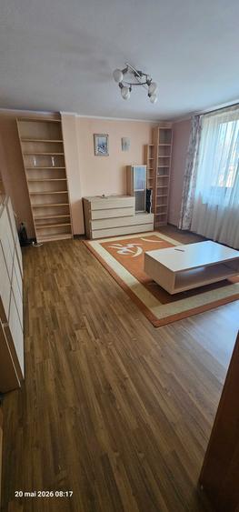 Casă cu 4 camere în Bărcănești