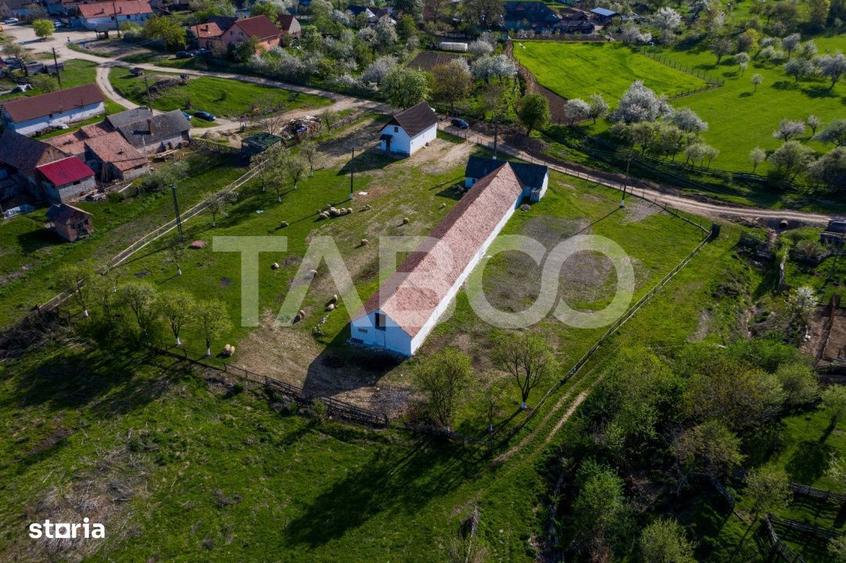 Casă cu 3 camere cu Teren 123 Mp în Pianu