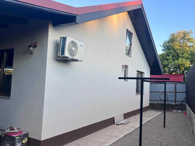 Casă cu 3 camere în Central