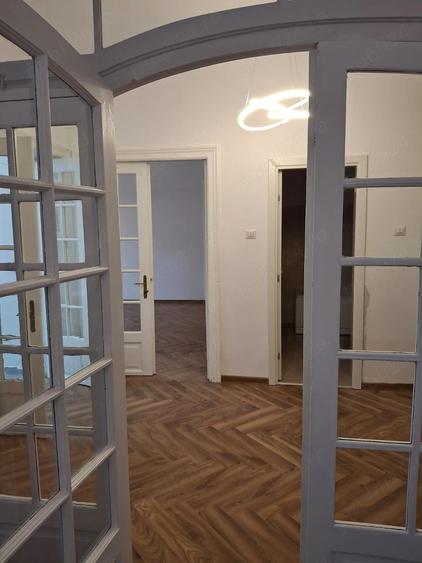 Apartament cu 2 camere semidecomandat în Ferdinand