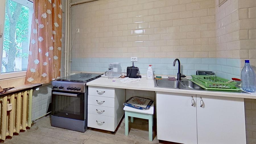 Apartament cu 3 camere în P-ța Dorobanți