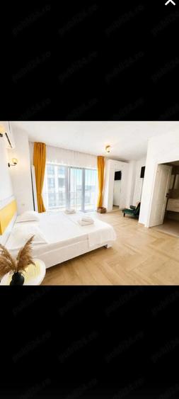 Vand studio in prima linie la plaja ?i mare - 6