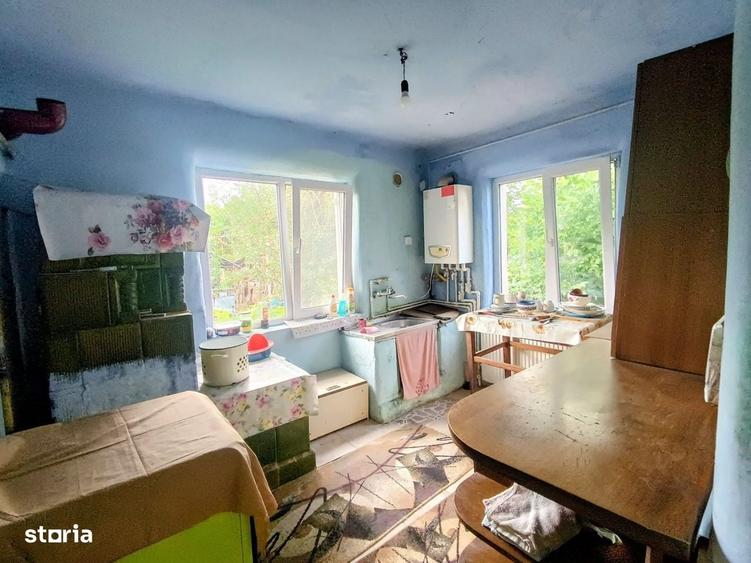 Casă cu 3 camere în Central