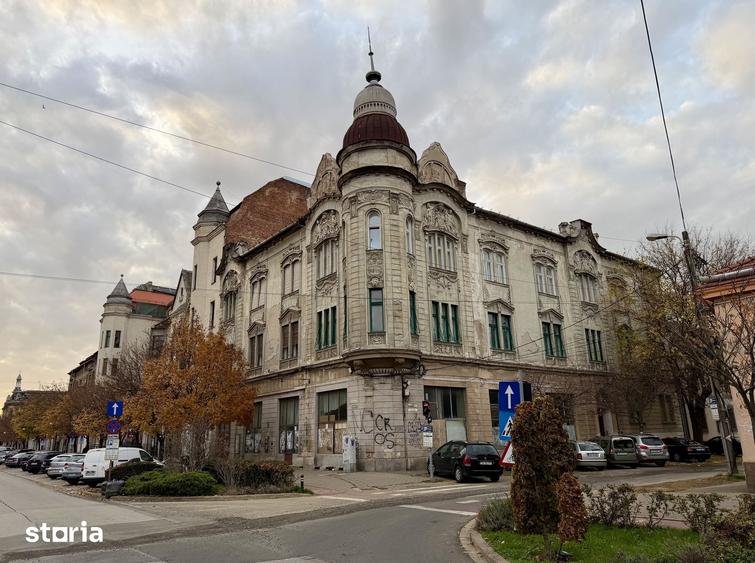 Spațiu comercial, de 251 mp, în Central
