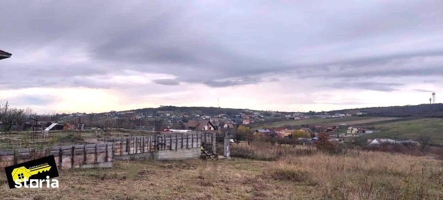 Teren de 900 mp, în Central
