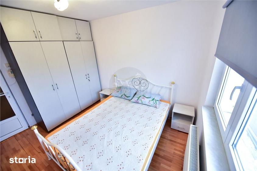 Apartament cu 3 camere decomandat, mobilat în Turnișor