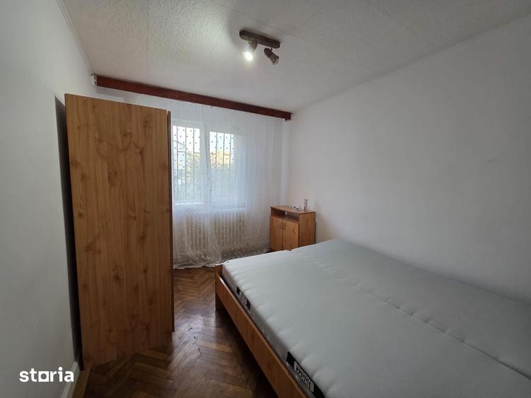 Apartament cu 2 camere decomandat în Dacia