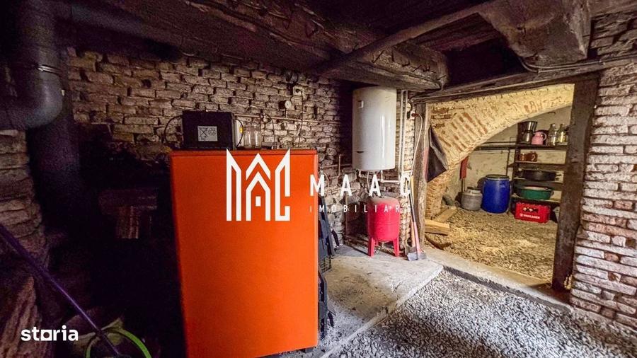 Casă cu 3 camere cu Teren 698 Mp în Amnaș