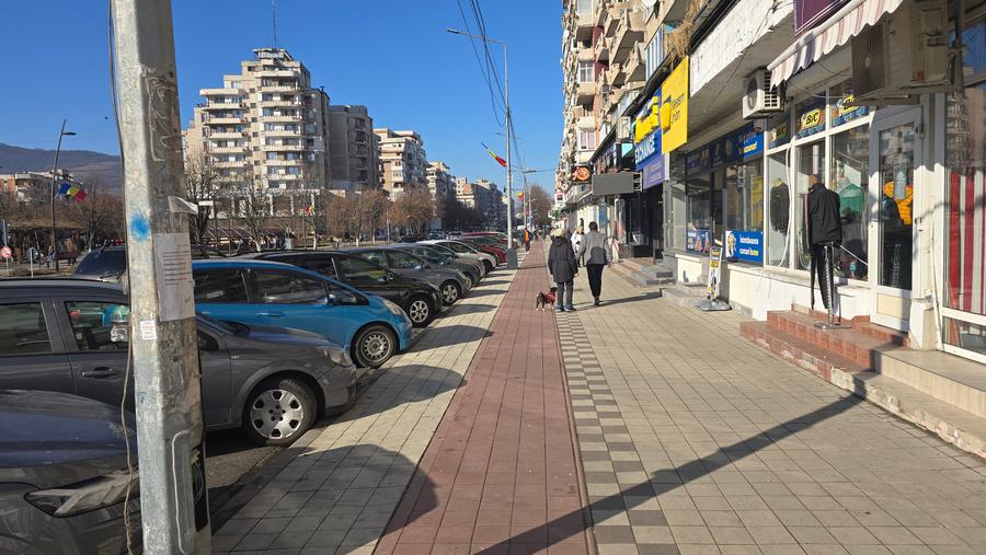 Spațiu comercial, de 70 mp, în 22 Decembrie
