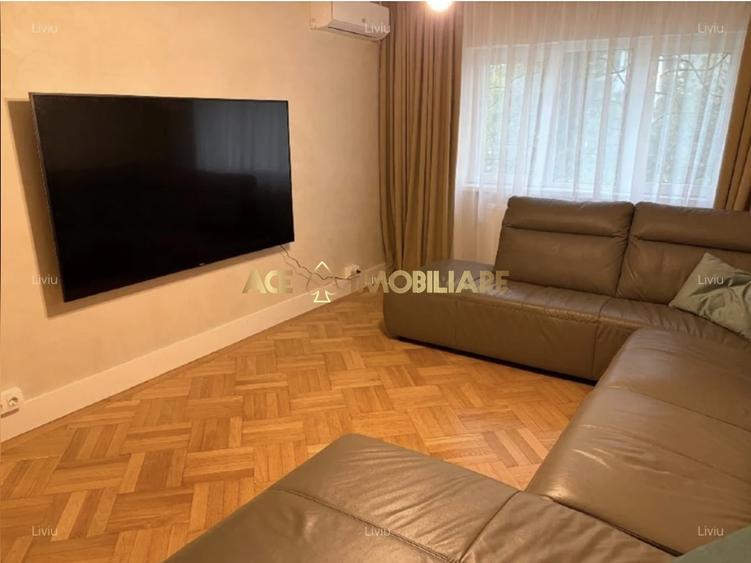 Apartament cu 4 camere decomandat, mobilat în Floreasca