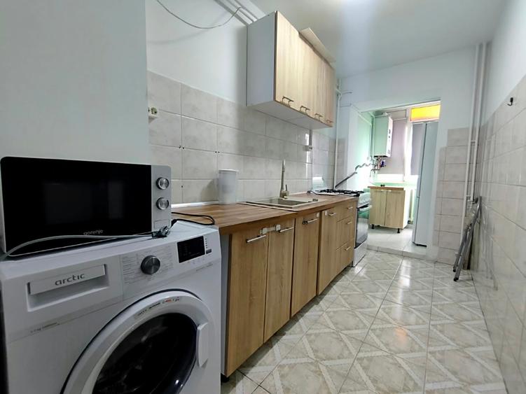 Apartament cu 2 camere decomandat în Bd. Independenței