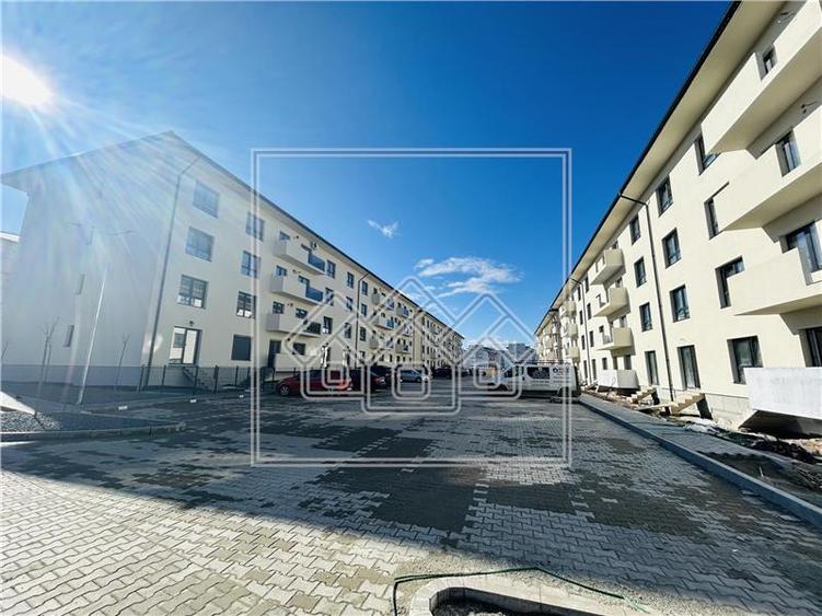 Apartament cu 2 camere decomandat în Exterior Sud