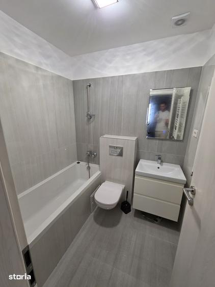 Casă cu 4 camere cu Teren 30 Mp în Central