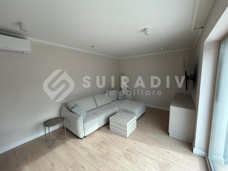 Apartament cu 2 camere semidecomandat în Plopilor