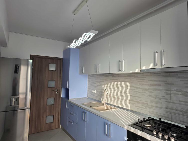 Apartament cu 2 camere decomandat în Exterior Vest