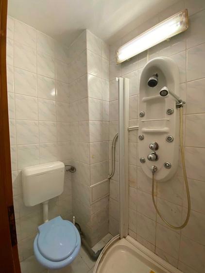 Apartament cu 3 camere decomandat în Alfa