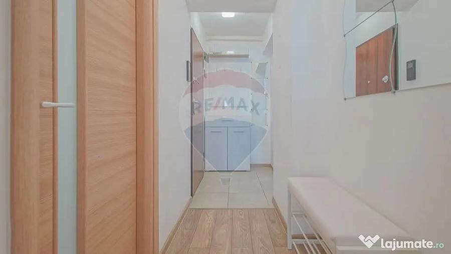 Apartament cu 2 camere decomandat în Central