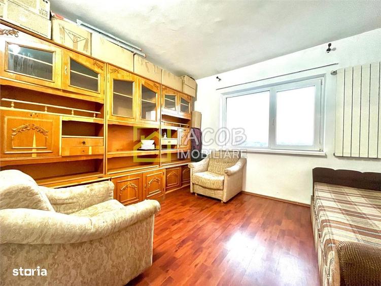Apartament decomandat, 2 camere, etaj 3, str. Milcov , Bacau - 11