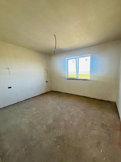 Casă individuală cu 4 camere cu Teren 447 Mp în Sântandrei
