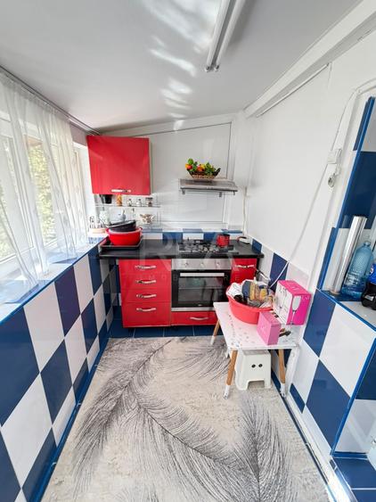 Apartament cu 2 camere decomandat, mobilat în Rahova