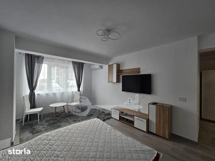 Garsonieră decomandată în Valea Lupului